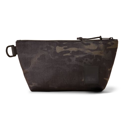 laydown image of Dopp Kit