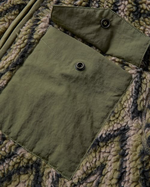 laydown detail image of Retro Pile Fleece Jacket