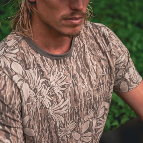 lifestyle image of Mathis Active Pocket T-Shirt