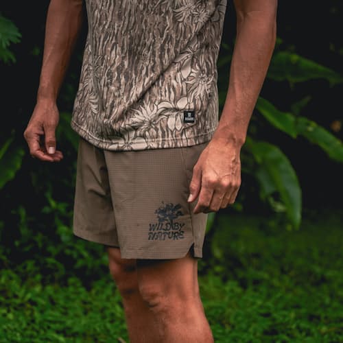 lifestyle image of Mathis Active Pocket T-Shirt