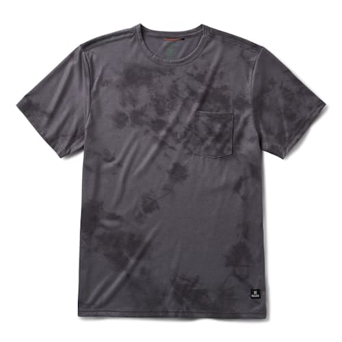 laydown image of Mathis Active Pocket T-Shirt