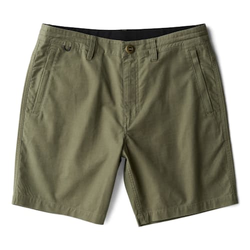 laydown image of Layover Pro Traveler Short - 8"
