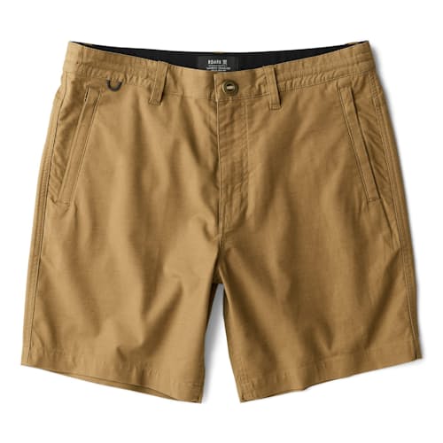 laydown image of Layover Pro Traveler Short - 8"