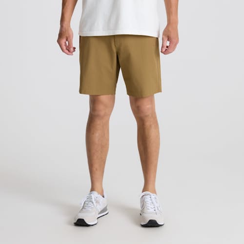 on model image of Layover Pro Traveler Short - 8"
