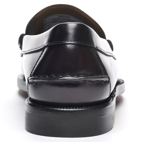 laydown image of Dan Loafer