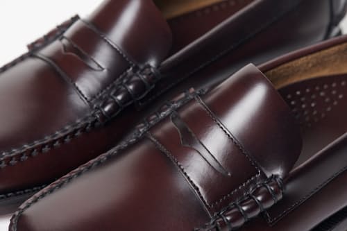 laydown detail image of Dan Loafer