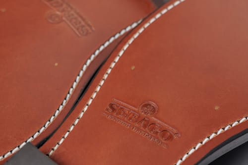 laydown detail image of Dan Loafer