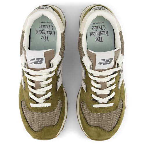 laydown image of 574 Trainer Sneaker