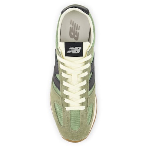 laydown image of 471 Trainer Sneaker