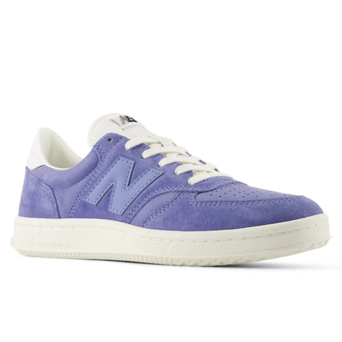 laydown image of T500 Sneaker