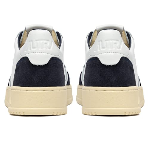 laydown image of Medalist Low Sneaker