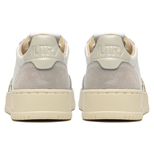laydown image of Medalist Low Sneaker