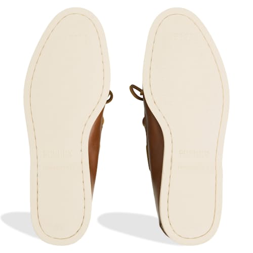 laydown image of Gold Cup AO 1 Leather Boat Shoe