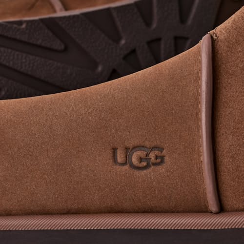 laydown detail image of Otzo Clog