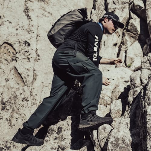 lifestyle image of Guide Tennie