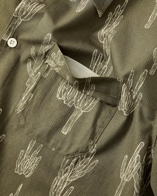 laydown detail image of Airweave Performance Shirt