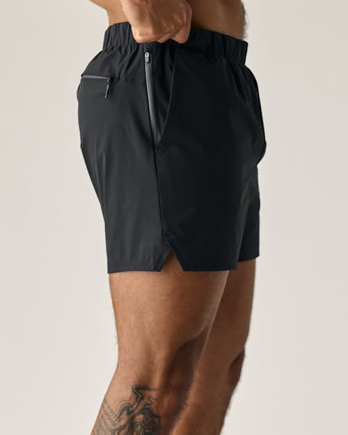 lifestyle image of Sevens Sport Short Lined - 5"