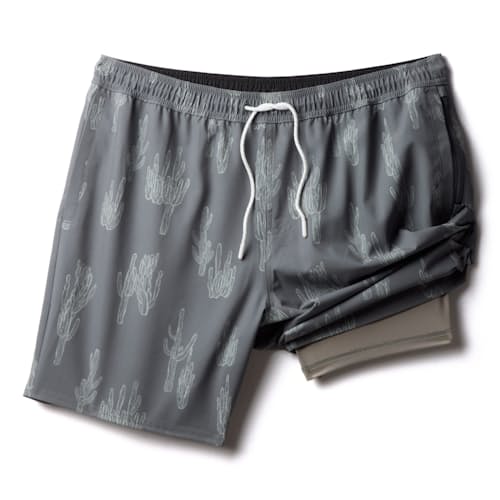 laydown image of Performance Lined Swim Trunks - 7"