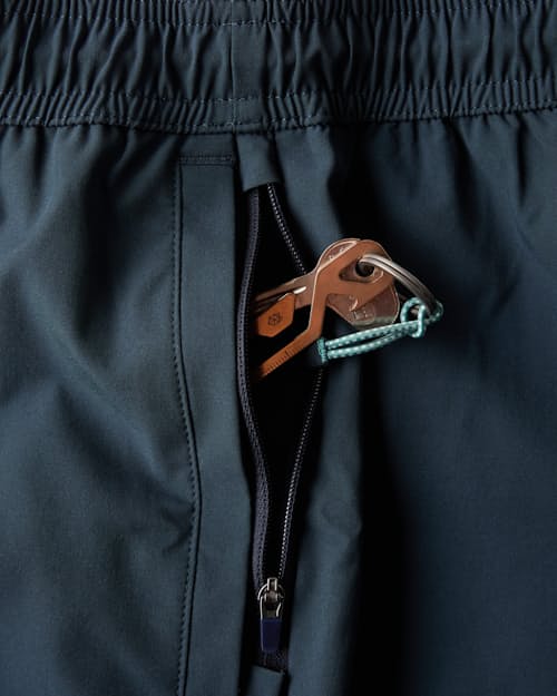 laydown detail image of Performance Lined Swim Trunks - 7"