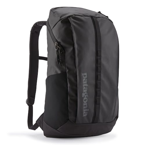 laydown image of Black Hole Pack 25L
