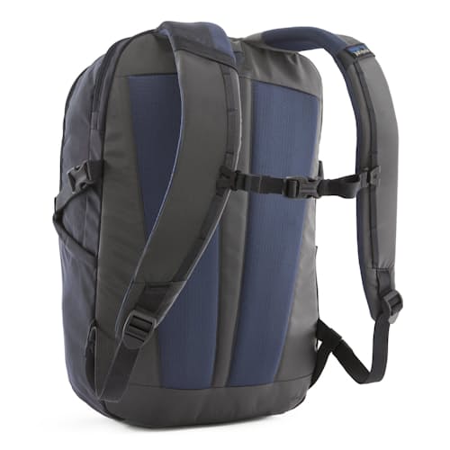 laydown image of Refugio Day Pack 26L