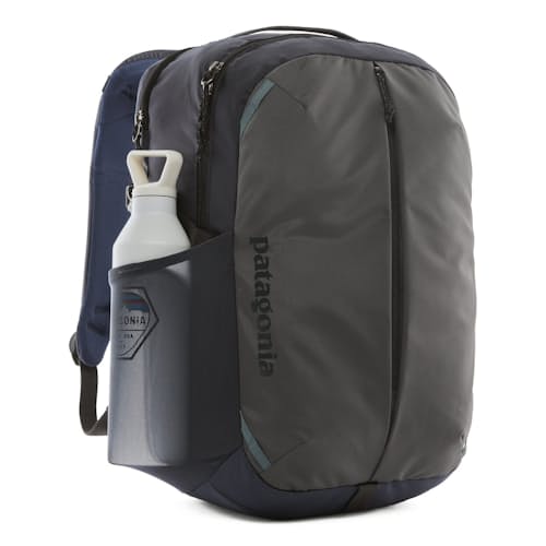 laydown image of Refugio Day Pack 26L