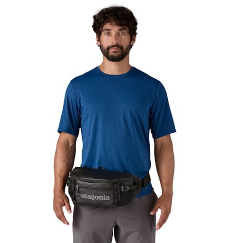 lifestyle image of Black Hole Waist Pack 5L