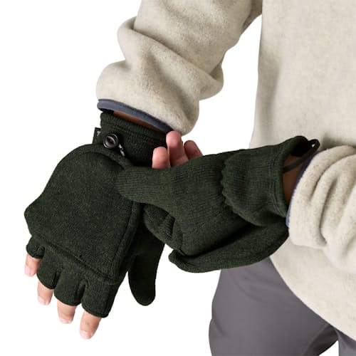 on model image of Better Sweater Gloves