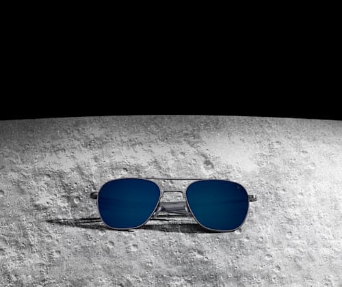 lifestyle image of Original Pilot - FG-58 Sunglasses
