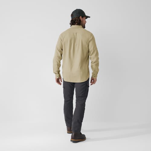 on model image of Ovik Travel Long Sleeve Shirt