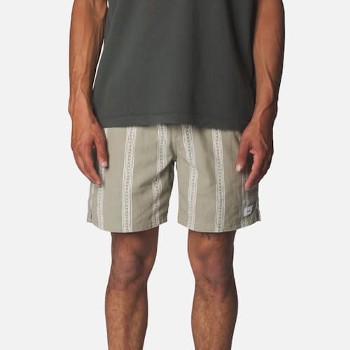 on model image of Cedar Local Short - 6.5"
