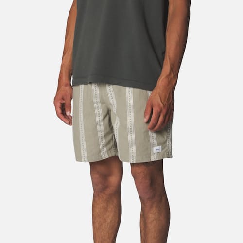 on model image of Cedar Local Short - 6.5"