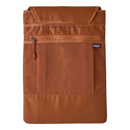 laydown image of Refugio Day Pack 26L