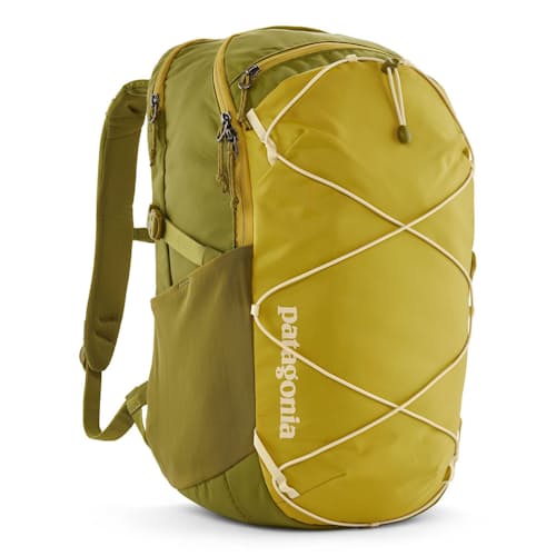laydown image of Refugio Day Pack 30L
