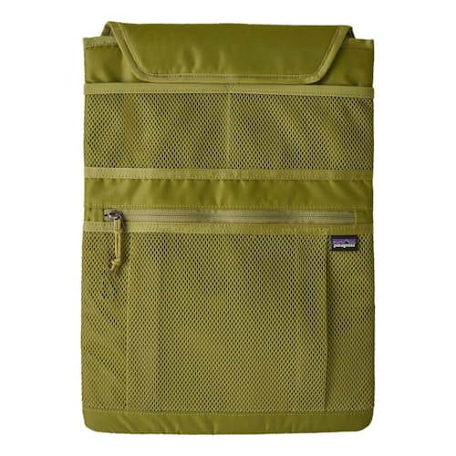 laydown image of Refugio Day Pack 30L
