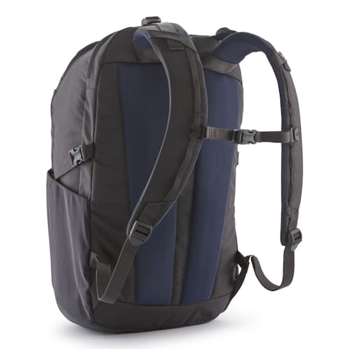 laydown image of Refugio Day Pack 30L
