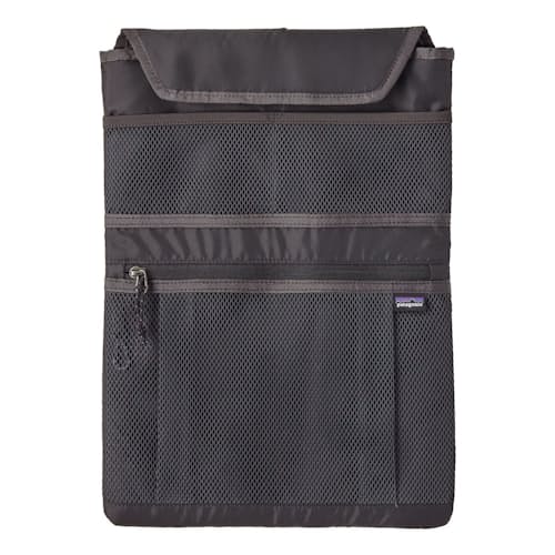 laydown image of Refugio Day Pack 30L