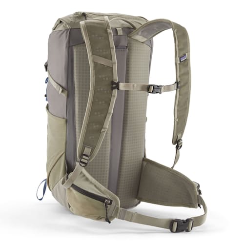 laydown image of Terravia Pack 28L