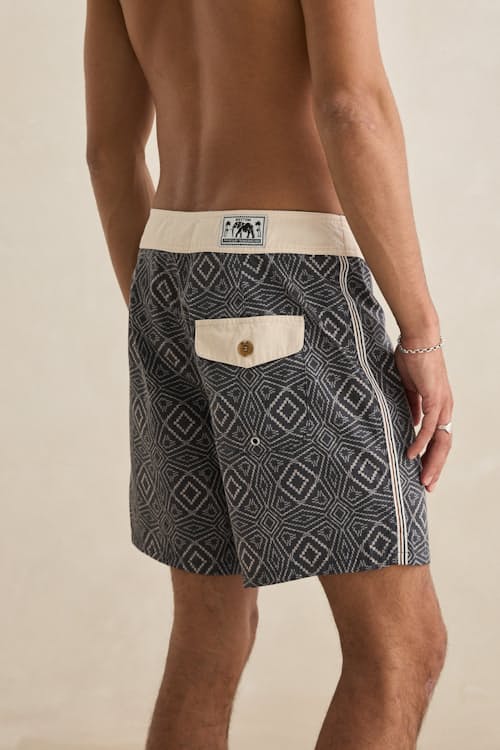 on model image of Mosaic Heritage Trunk