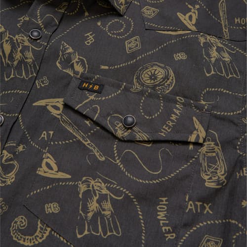 laydown detail image of H Bar B Short Sleeve Snapshirt