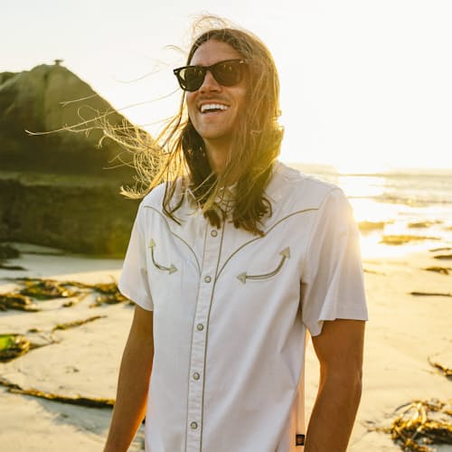 lifestyle image of Broncbuster Short Sleeve Snapshirt