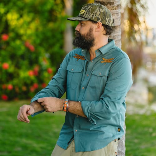 lifestyle image of Gaucho Long Sleeve Snapshirt