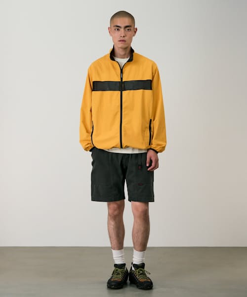 on model image of Gadget Short -10"