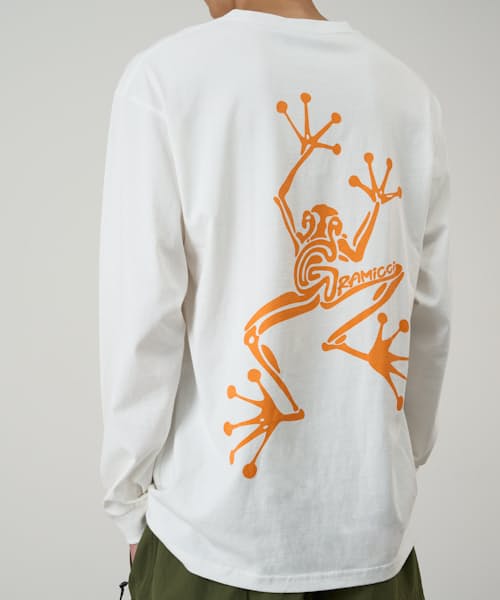 on model image of Outdoor Long Sleeve Graphic T-Shirt