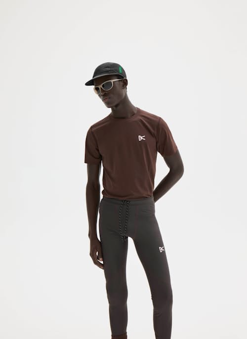 on model image of Performance Panelled Mesh Hat