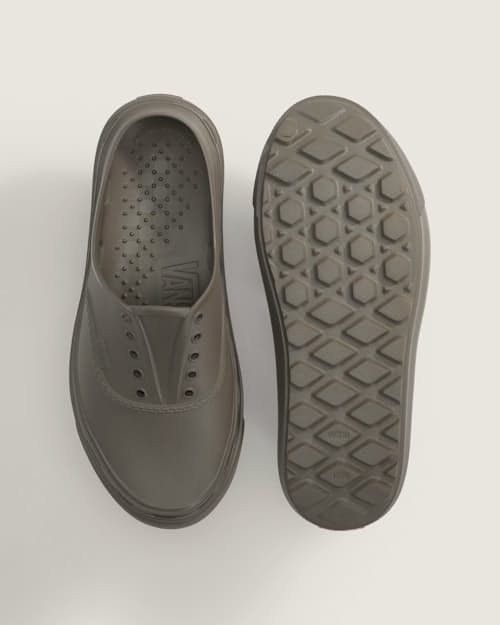 no crop image of Authentic Mule