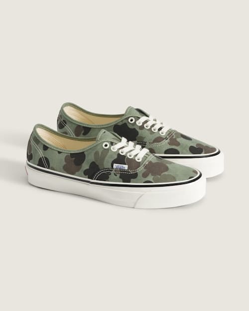 no crop image of Premium Authentic Sneaker