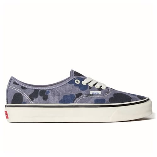 laydown image of Premium Authentic Sneaker