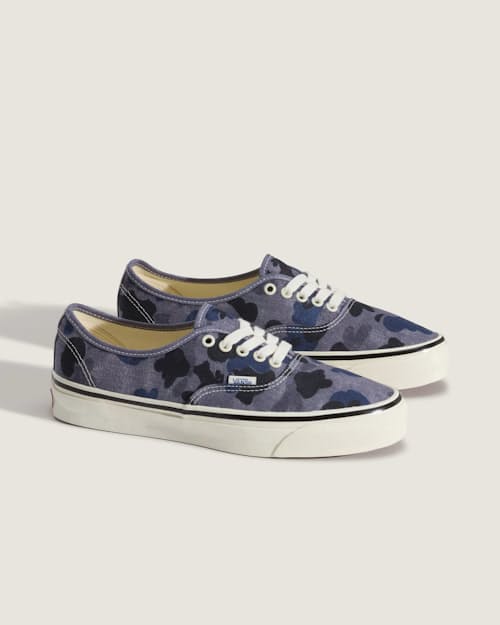 no crop image of Premium Authentic Sneaker