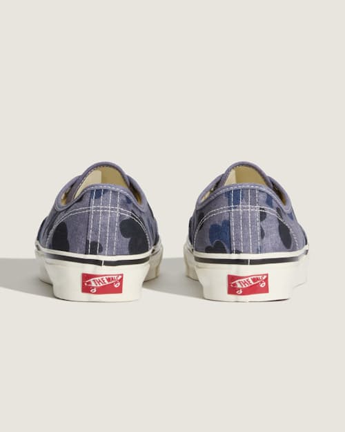 no crop image of Premium Authentic Sneaker